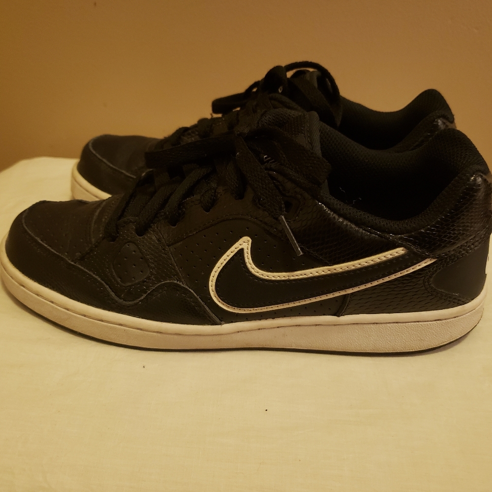 Nike Son Of Force